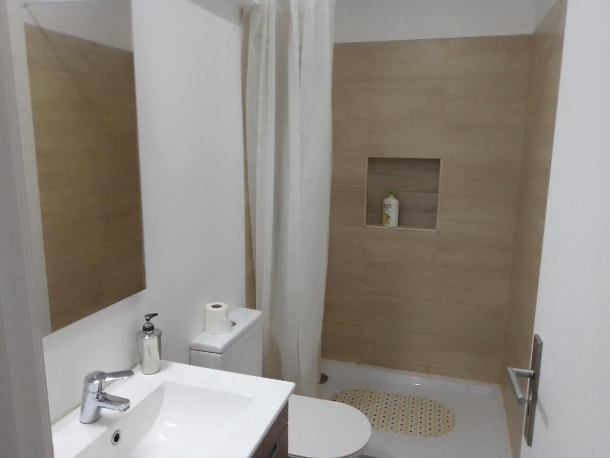 Guesthouse Marialva Park Corroios Bagian luar foto